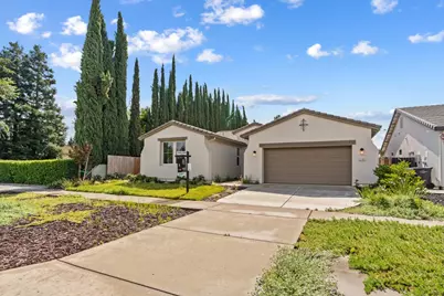 3705 Berkeley, Turlock, CA 95382 - Photo 2