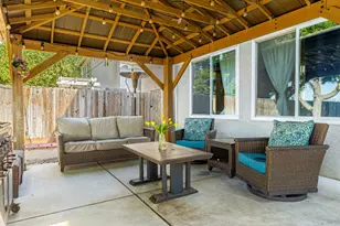 934 Fallbrook Ct, Escalon, CA 95320 - Photo 40