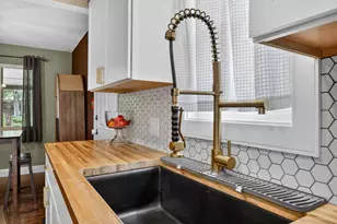 6449 Romack Cir, Sacramento, CA 95822 - Photo 8