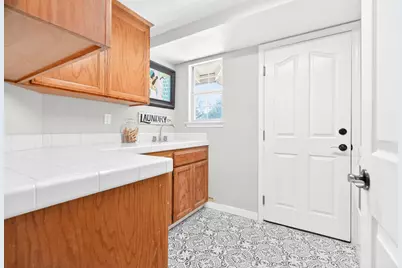 6306 Perrin Way, Carmichael, CA 95608 - Photo 8