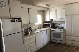 Huckleberry Ln, Sacramento, CA 95828 - Photo 2