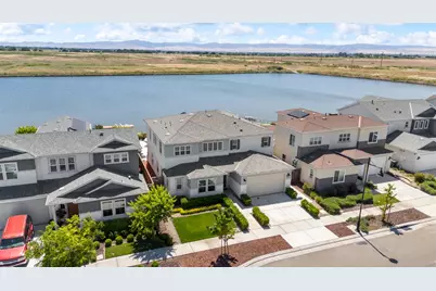 1648 Locksley Drive, Lathrop, CA 95330 - Photo 54