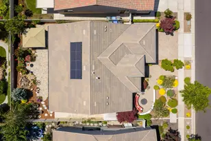 1552 Cloverleaf, Manteca, CA 95336 - Photo 2