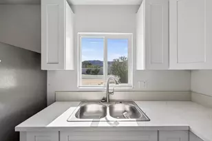73562 NE Desert Trail Dr, Twentynine Palms, CA 92277 - Photo 20