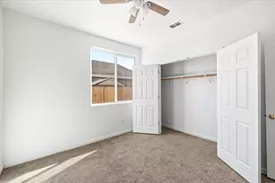 2129 Golden Gate Dr, Plumas Lake, CA 95961 - Photo 20