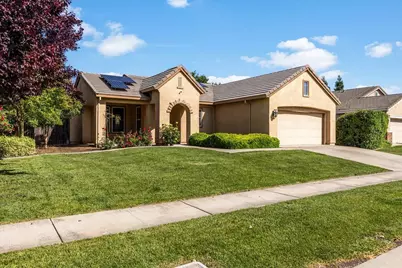 2129 Golden Gate Drive, Plumas Lake, CA 95961 - Photo 2