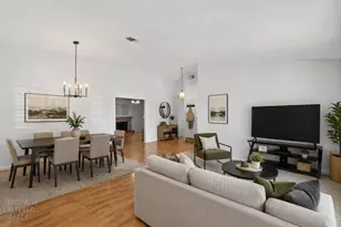 6327 Laguna Villa Way, Elk Grove, CA 95758 - Photo 2