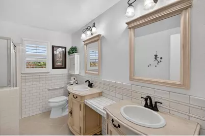 6327 Laguna Villa Way, Elk Grove, CA 95758 - Photo 36
