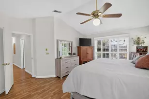 6327 Laguna Villa Way, Elk Grove, CA 95758 - Photo 32