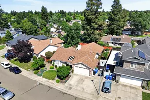 6327 Laguna Villa Way, Elk Grove, CA 95758 - Photo 52