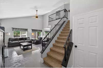 153 Creekside Circle, Sacramento, CA 95823 - Photo 4