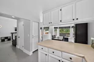153 Creekside Cir, Sacramento, CA 95823 - Photo 14