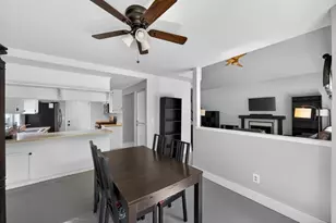 153 Creekside Cir, Sacramento, CA 95823 - Photo 16