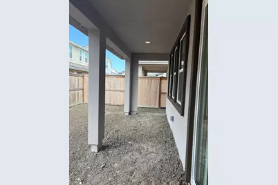 2082 Gravel Bar Way, Sacramento, CA 95832 - Photo 18