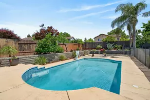 9158 Eastpointe Ct, Elk Grove, CA 95624 - Photo 52