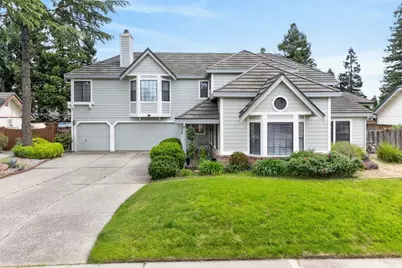 5112 Laguna Woods Dr, Elk Grove, CA 95758 - Photo 2