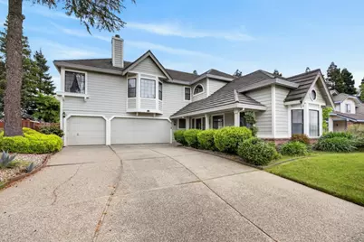 5112 Laguna Woods Dr, Elk Grove, CA 95758 - Photo 4