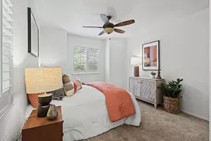 2084 University Park Dr, Sacramento, CA 95825 - Photo 34