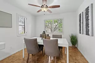 2084 University Park Dr, Sacramento, CA 95825 - Photo 20