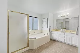 2084 University Park Dr, Sacramento, CA 95825 - Photo 28
