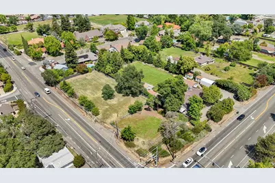 5501 Cypress Avenue, Carmichael, CA 95608 - Photo 8