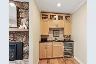 380 Wilhaggin Drive, Sacramento, CA 95864 - Photo 24
