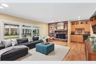 380 Wilhaggin Drive, Sacramento, CA 95864 - Photo 22