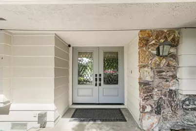 380 Wilhaggin Drive, Sacramento, CA 95864 - Photo 4