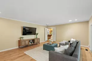 380 Wilhaggin Dr, Sacramento, CA 95864 - Photo 26