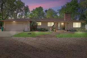 25931 N Thornton Rd, Thornton, CA 95686 - Photo 2