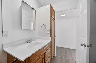 2205 15th Ave, Sacramento, CA 95822 - Photo 30