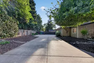 1733 Komos Ct, Atwater, CA 95301 - Photo 6
