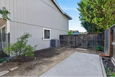 400 Sailwind Way, Sacramento, CA 95831 - Photo 54