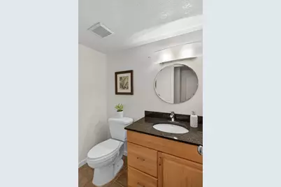 400 Sailwind Way, Sacramento, CA 95831 - Photo 28