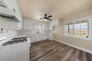 5958 E Lathrop Rd, Manteca, CA 95336 - Photo 10