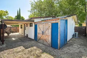 2097 20th Ave, Sacramento, CA 95822 - Photo 8