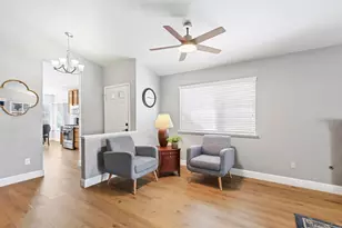 8848 Gemwood Way, Elk Grove, CA 95758 - Photo 12