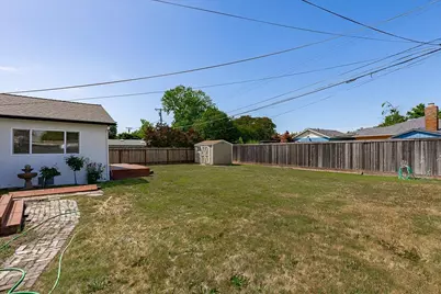 3127 Valencia Way, Sacramento, CA 95825 - Photo 6