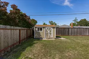 3127 Valencia Way, Sacramento, CA 95825 - Photo 26