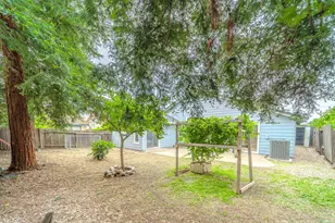 8515 Gibbs Way, Sacramento, CA 95823 - Photo 32