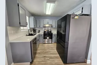 2310 Fairfield Street, Sacramento, CA 95815 - Photo 6