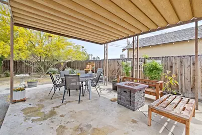 124 W Florinda Street, Hanford, CA 93230 - Photo 42