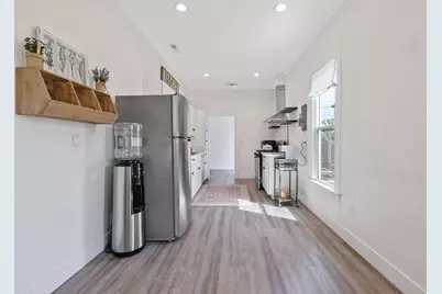 124 W Florinda Street, Hanford, CA 93230 - Photo 22
