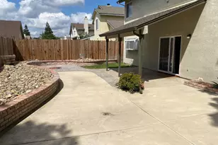 2500 Country Manor Dr, Riverbank, CA 95367 - Photo 34
