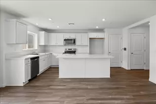 18462 Waterfront Wy, Lathrop, CA 95330 - Photo 6