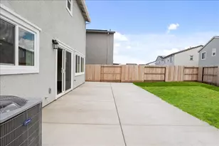 18462 Waterfront Wy, Lathrop, CA 95330 - Photo 50