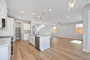 2709 Contour Wy, Placer One, CA 95747 - Photo 4