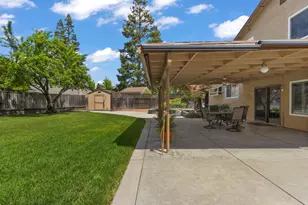 51 Angel Island Cir, Sacramento, CA 95831 - Photo 28