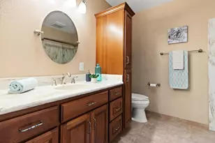 51 Angel Island Cir, Sacramento, CA 95831 - Photo 20