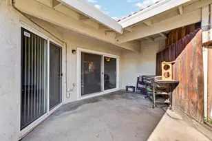 131 Parkshore Cir, Sacramento, CA 95831 - Photo 28